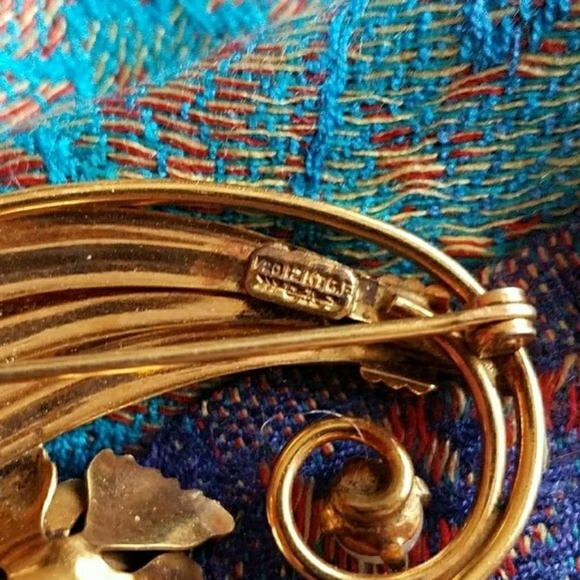 Vintage brooch CarlArt gold fill real pearl pin flower floral - Picture 6 of 6